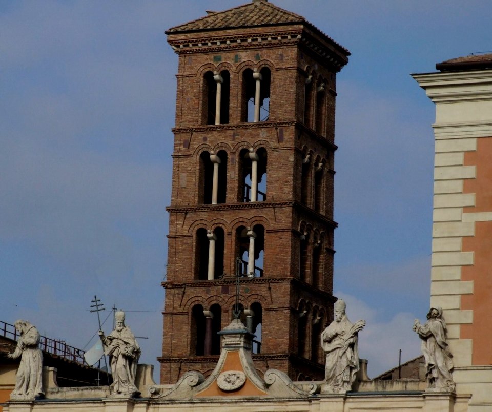 Italy-Roma - Creative Commons by gnuckx