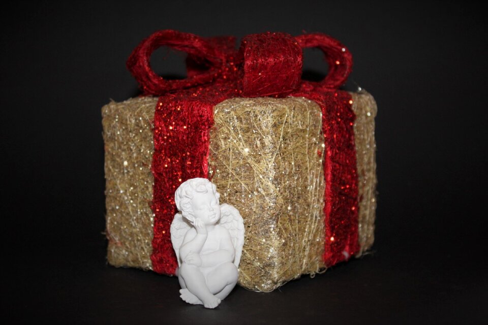 Decoration packed packaging