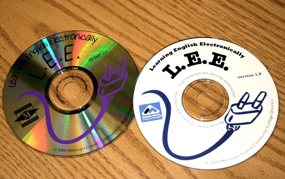 LEE CD