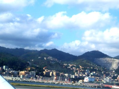 DSCF3872-Genova-Airport-Liguria-Italy-Castielli CC0 HQ