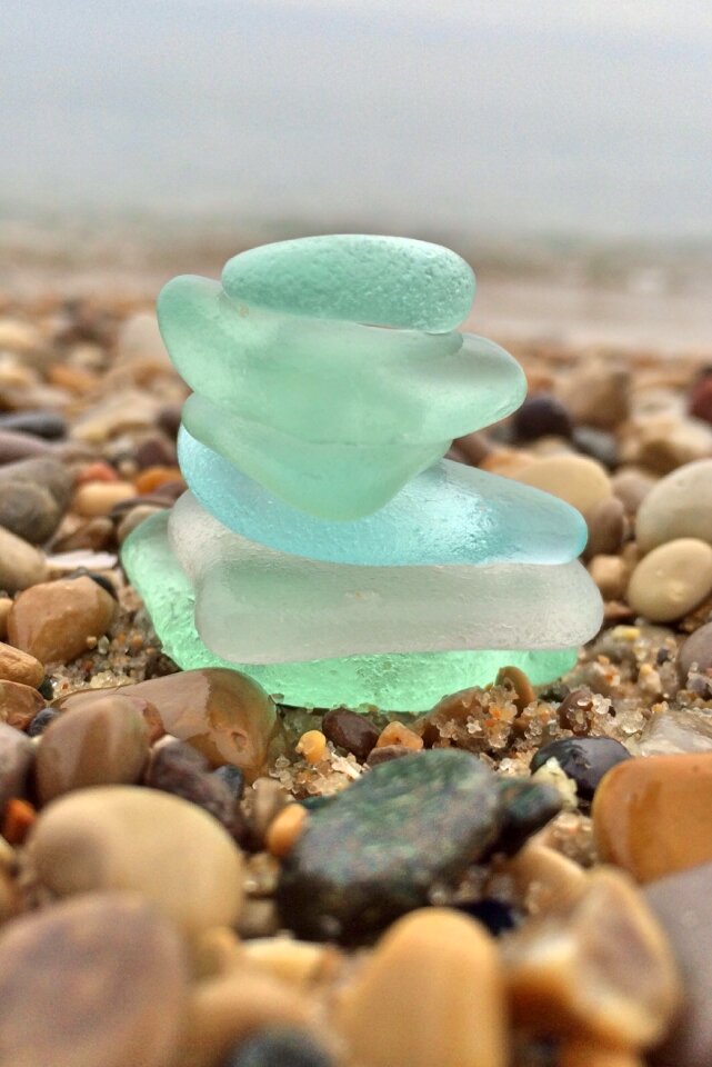 Glass sea water