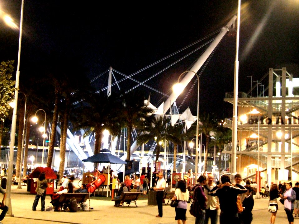 Genova-Porto-Liguria-Italy - Creative Commons by gnuckx