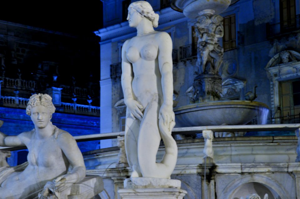 Fontana della Vergogna Palermo Italy - Creative Commons by gnuckx