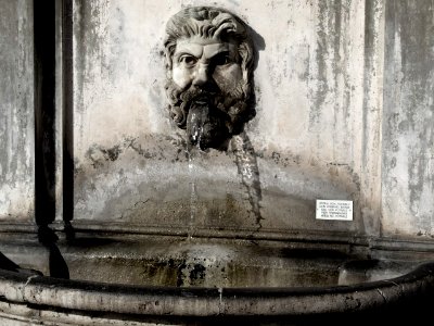 Italy-Vatican - Creative Commons by gnuckx