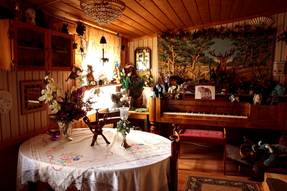 Härkätien Kynttilä, Renko, Finland