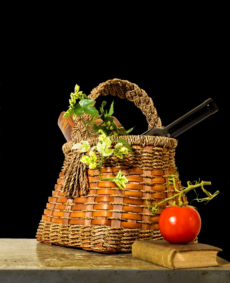 Tomato leaves book