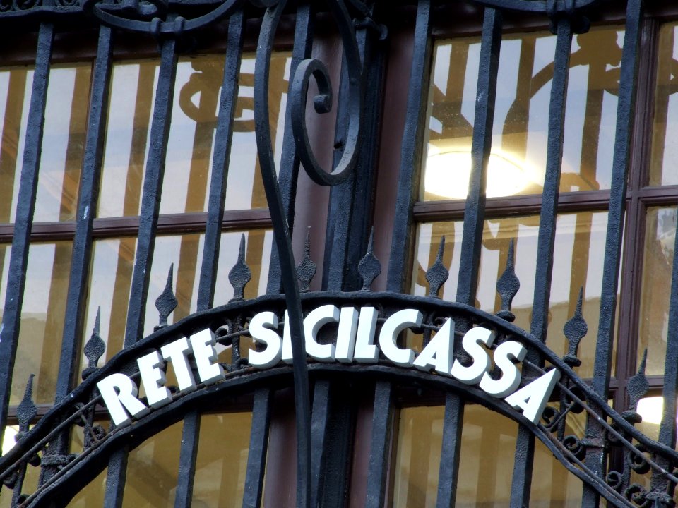 CARIGE Palermo Sicily Italy - Creative Commons by gnuckx