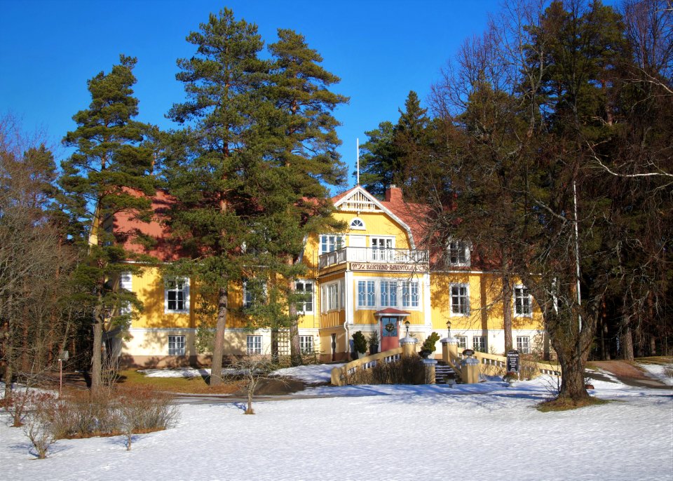 Urpolan kartano ja viikinkisauna