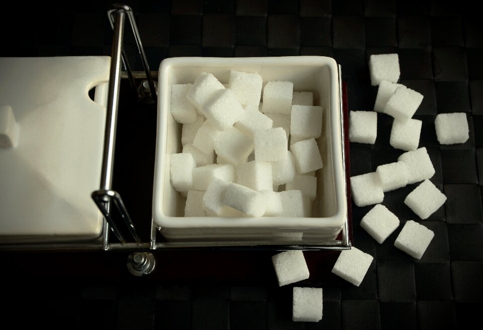 Sugar bowl piece sugar cube