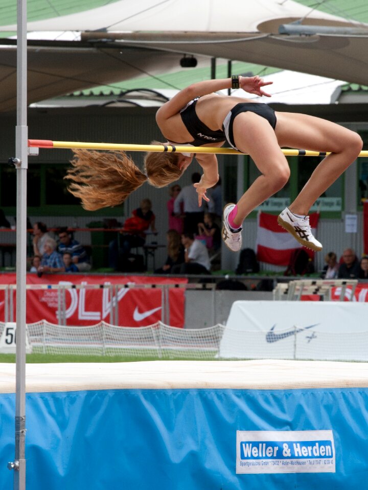 Athletics high jump junior gala mannheim