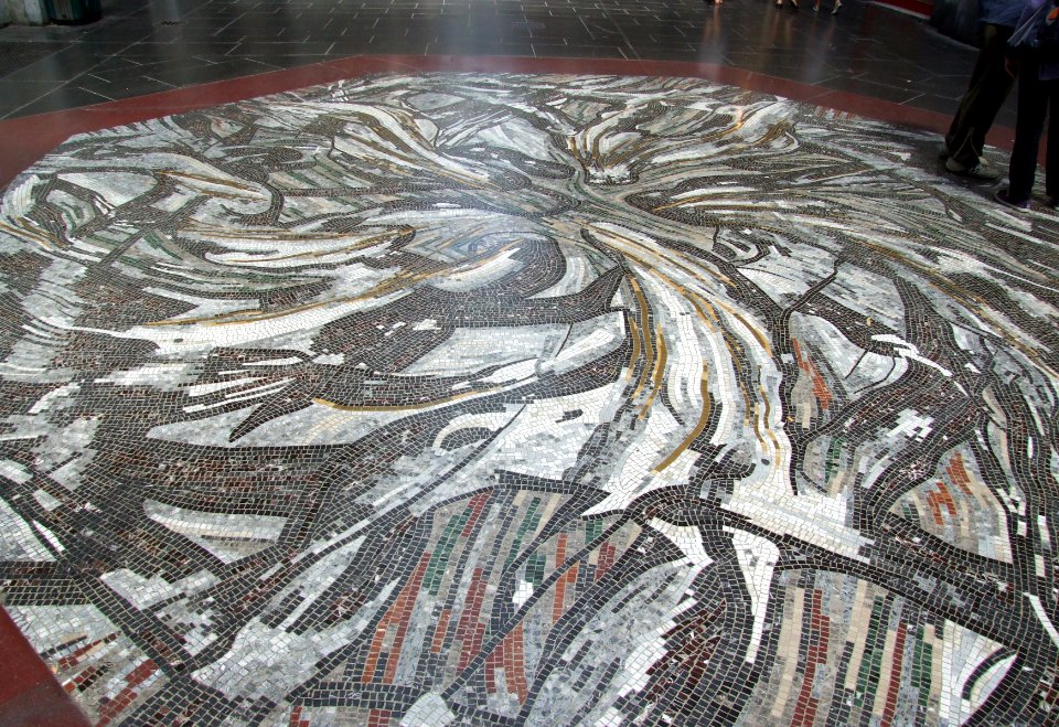Genova-Galleria-Liguria-Italy - Creative Commons by gnuckx