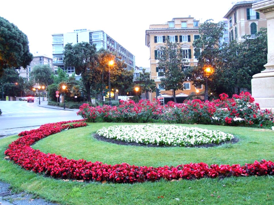 Mazzini-Genova-Liguria-Italy - Creative Commons by gnuckx