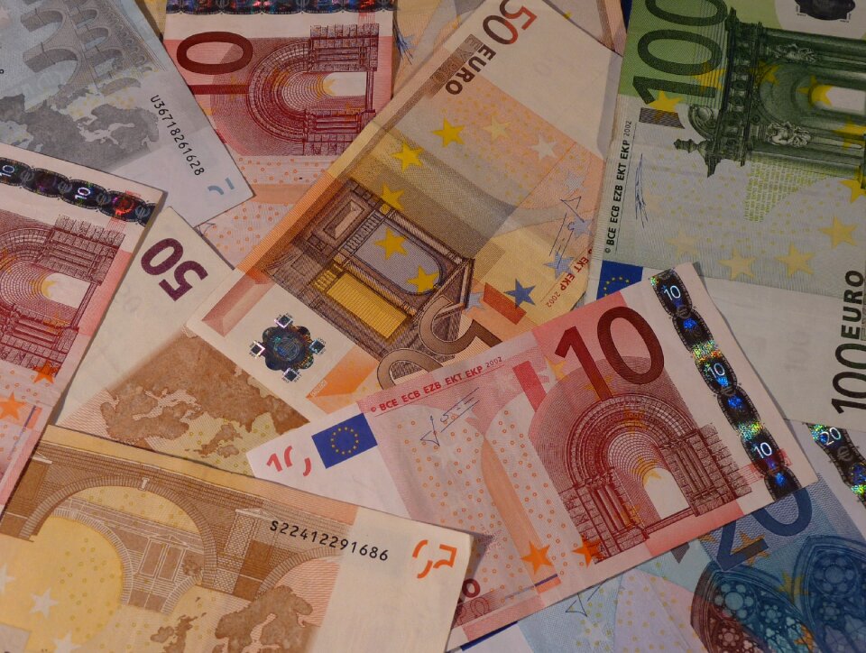 Currency bill finance