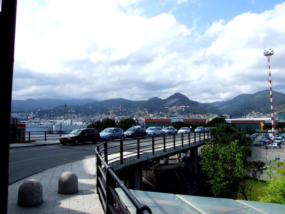 Genova-Airport-Liguria-Italy - Creative Commons by gnuckx