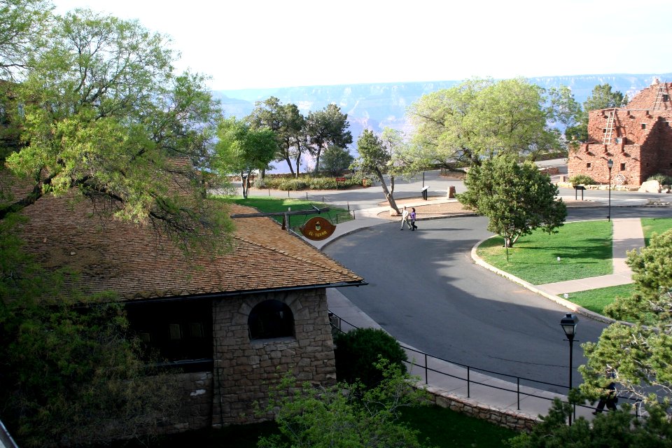 EL Tovar Entrance