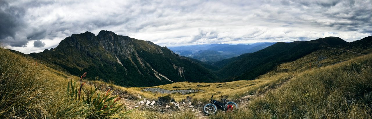 The Lyell Range seen from The Old Ghost Road trail