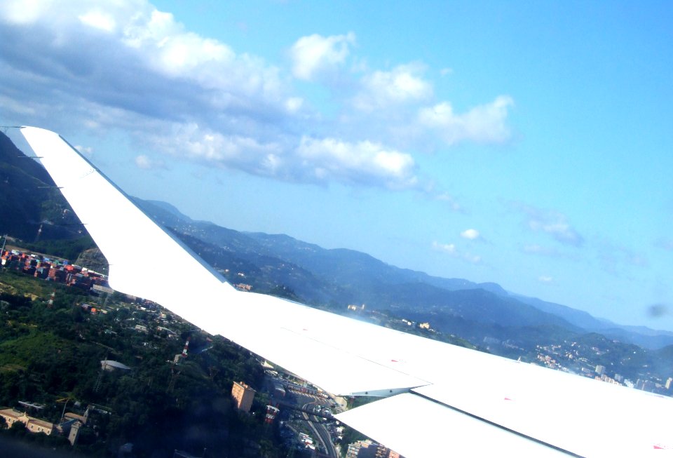 Genova-Airport-Liguria-Italy - Creative Commons by gnuckx