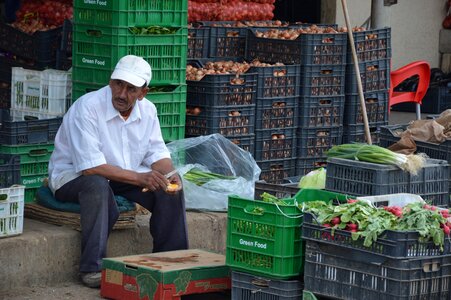 Asylum seekers syria sell