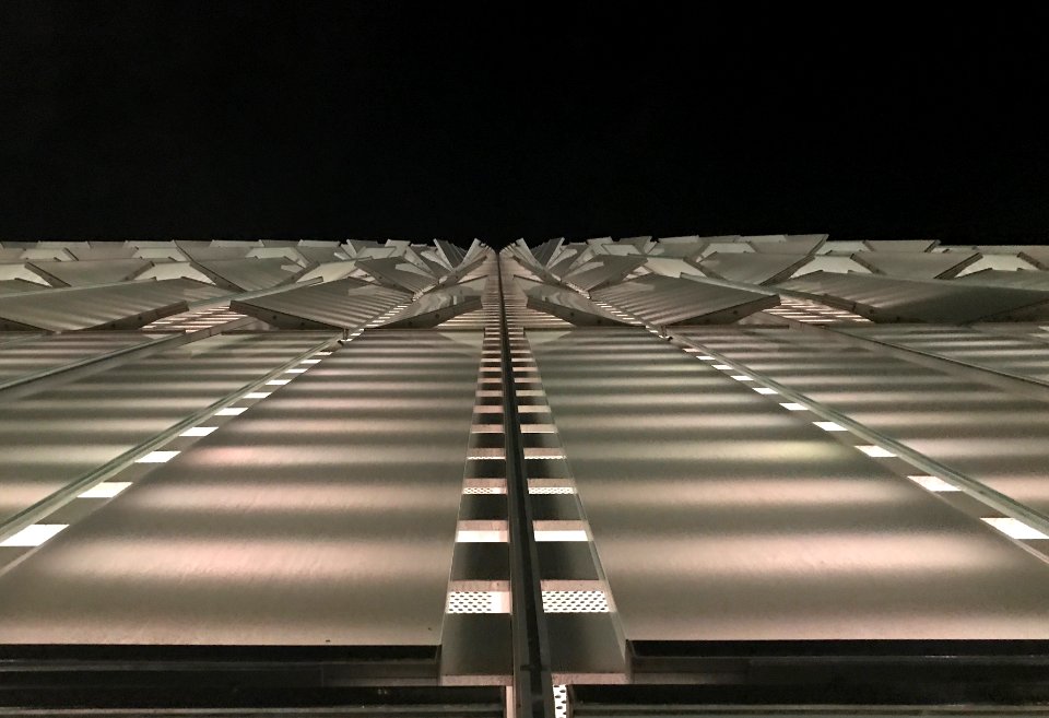 One World Trade Center at night