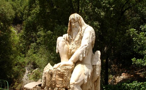 Statue old man beirut