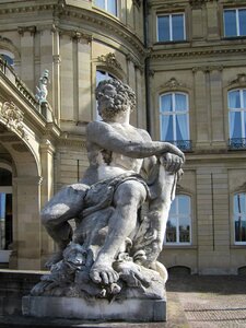 Heracles statue sculpture