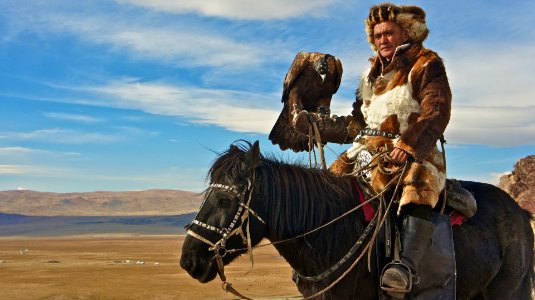 golden eagle festival mongolia 36