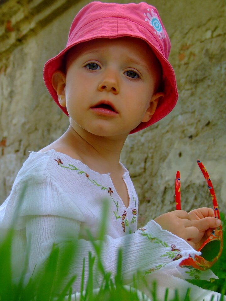 Pink cap view face