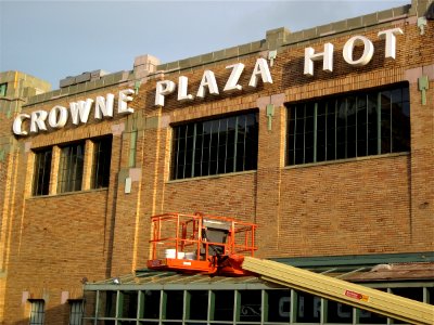 The Crowne is HOT