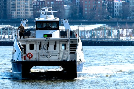 HB120; East River Ferry photo