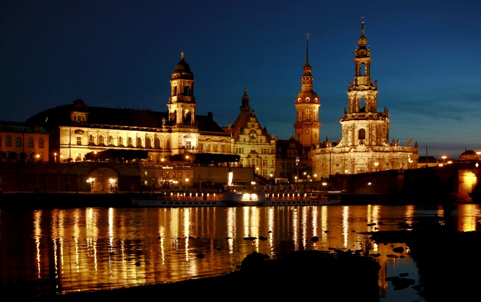 Historic center elbe lights