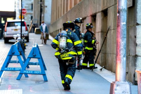FDNY responds to an alarm at Federal Hall photo