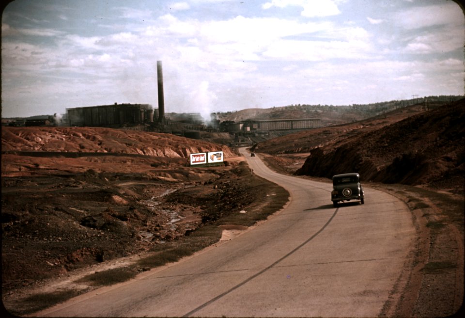 The Way Down: Copper mining and sulfuric acid plant, Copperhill, Tennessee September-October 1939.