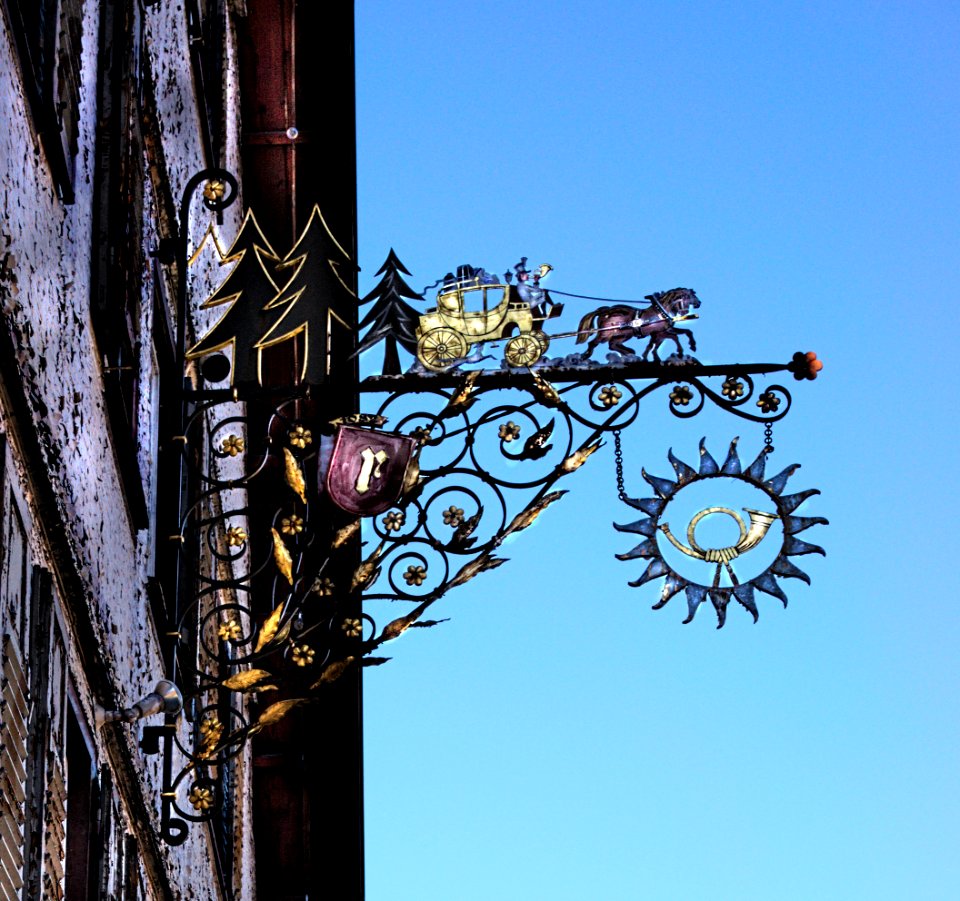 Hotelschild aus vergangenen Tagen in Klosterreichenbach