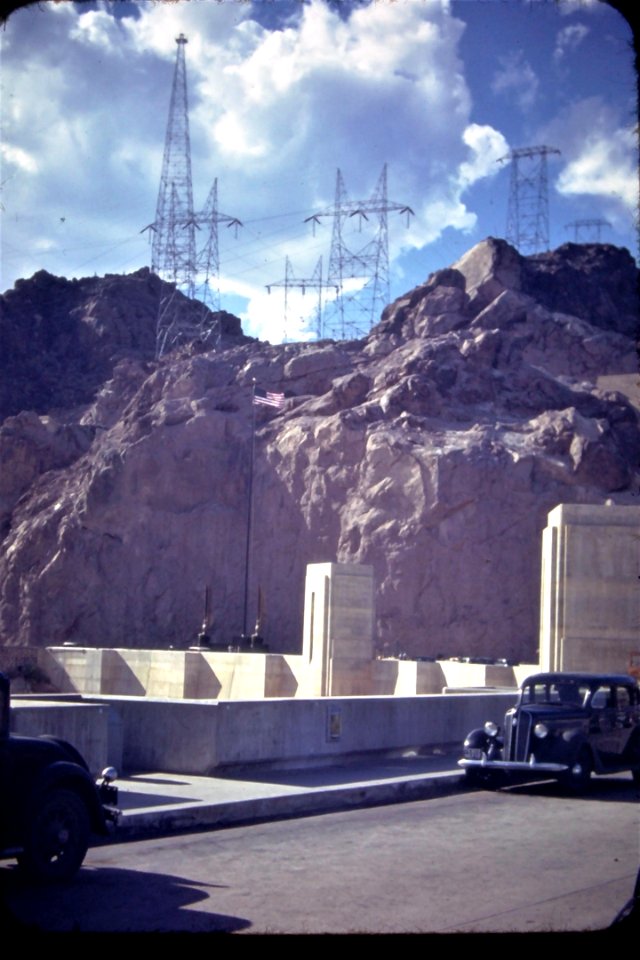 1940's Kodachrome slide showing cars at the Hoover Dam.