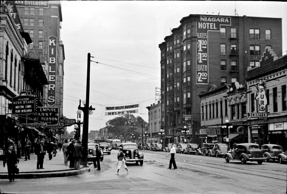 What Helps Business: Main street of Peoria, Illinois. May 1938.