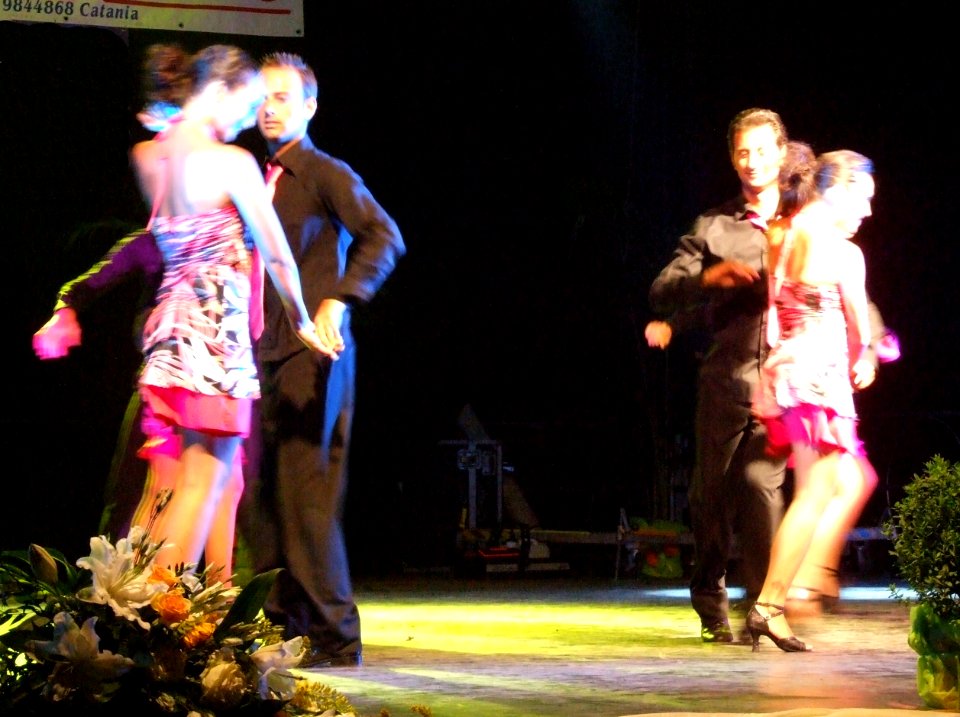 DSCF4505-Mambo Dance-Tremestieri Etneo-Sicilia-Italy-Castielli CC0 HQ