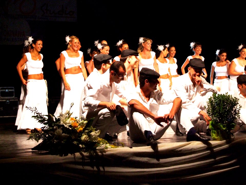 Mambo Dance-Tremestieri Etneo-Sicilia-Italy - Creative Commons by gnuckx