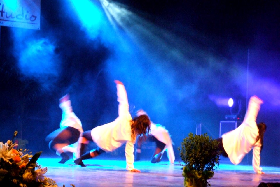 Mambo Dance Tremestieri Etneo Sicilia Italy - Creative Commons by gnuckx