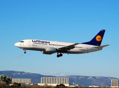 lufthansa 737 tgo reus photo