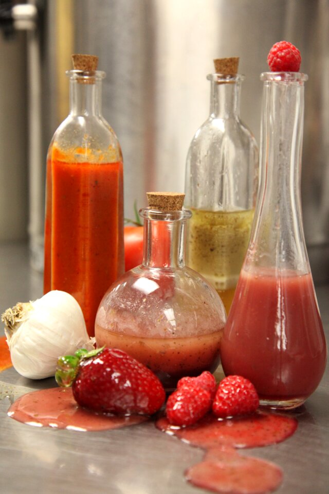 Food dressing salad