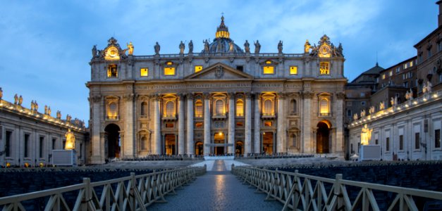 St.Peter's Square photo