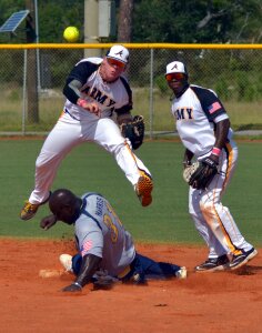 Infield runner throw photo