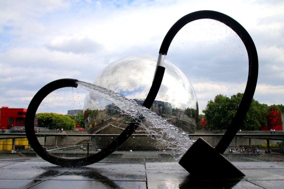 La Géode, parc de la Villette (Paris)