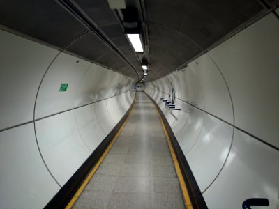 London bridge station corridor photo