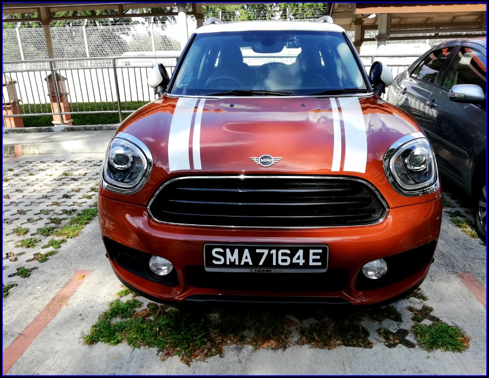 mini cooper red front photo