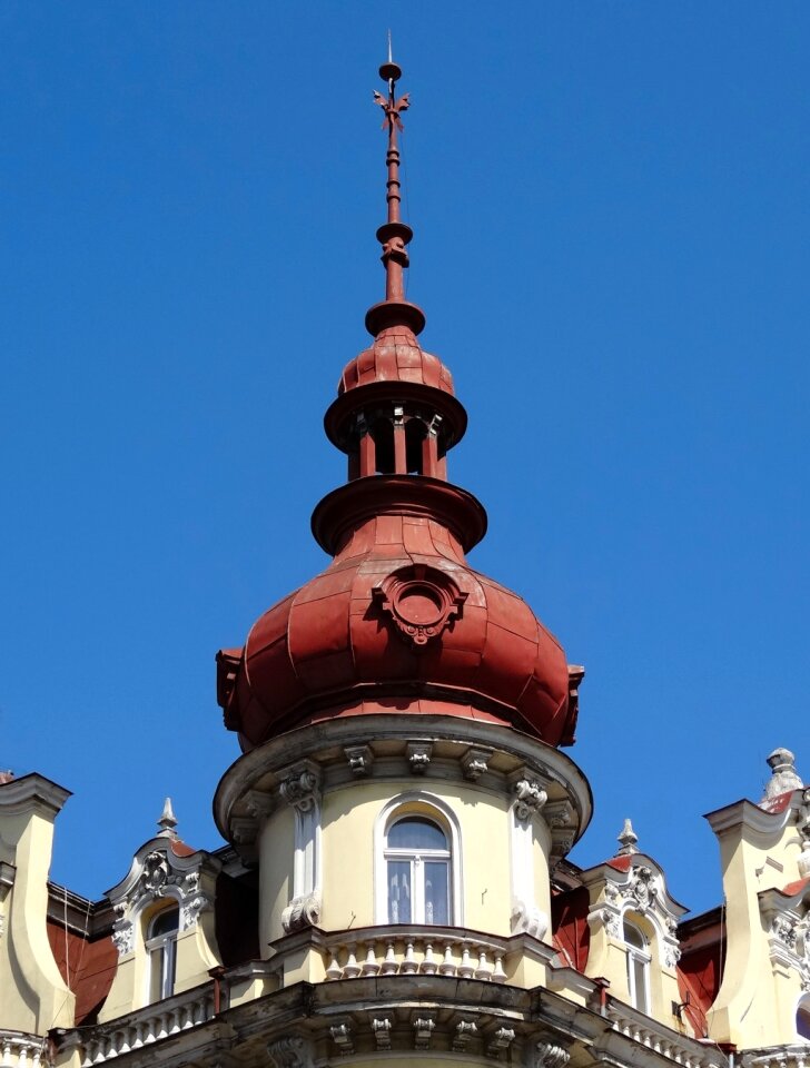 Tower building house
