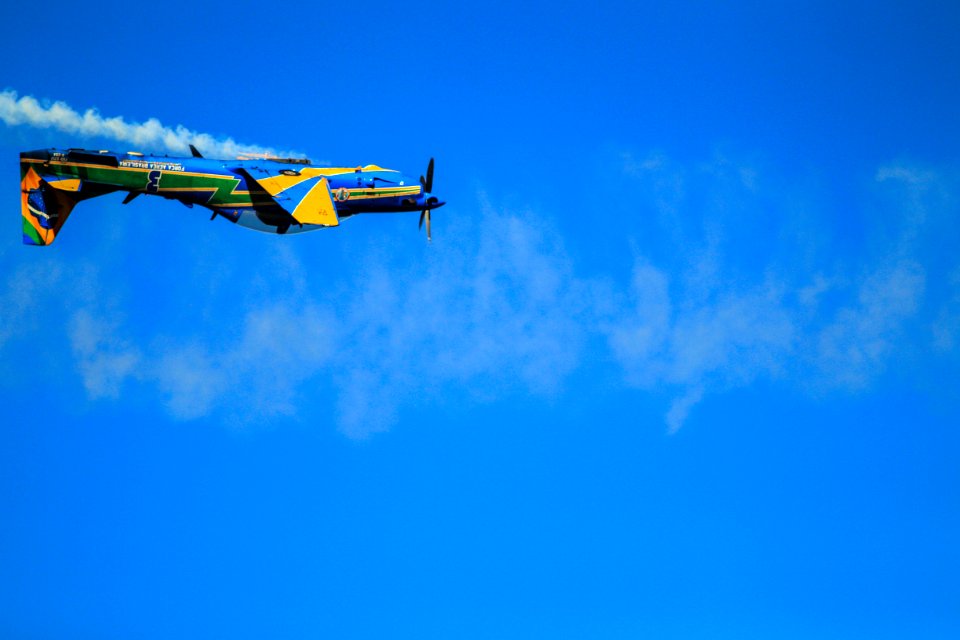18.04.2018 - Apresentação da Esquadrilha da Fumaça em comemoração aos 100 anos do 9ª Batalhão de Infantaria Motorizada em Pelotas e pela passagem do Dia do Exército - Foto: Gustavo Vara