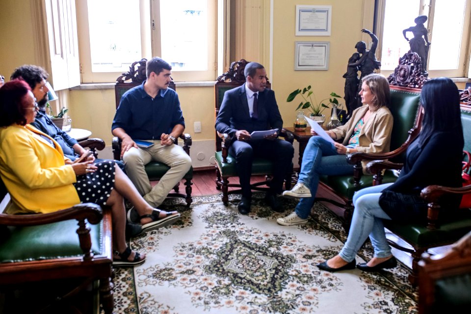 30.04.2018 Entrega emenda dep Stédile ao conselho tutelar - Fotos Gustavo Mansur