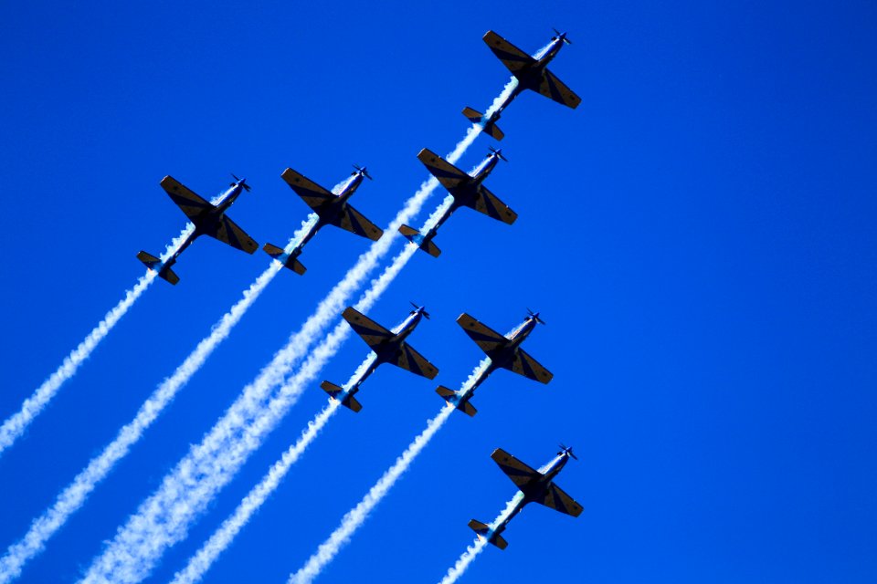 18.04.2018 - Apresentação da Esquadrilha da Fumaça em comemoração aos 100 anos do 9ª Batalhão de Infantaria Motorizada em Pelotas e pela passagem do Dia do Exército - Foto: Gustavo Vara