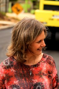 10.11.2017 - Prefeita Paula Mascarenhas em visita na avenida Ildefonso Simões Lopes
